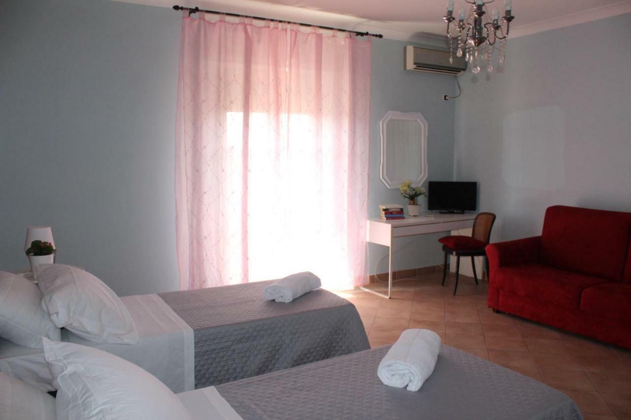 Casa Nicolas Rome Extérieur photo